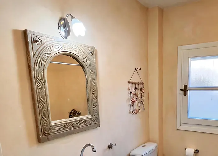 Sea View Serenity Вилла Кинион